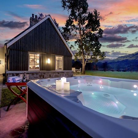 Dalveich Cottage, Hot Tub, 2 Bedroom, Локернгед Екстер'єр фото
